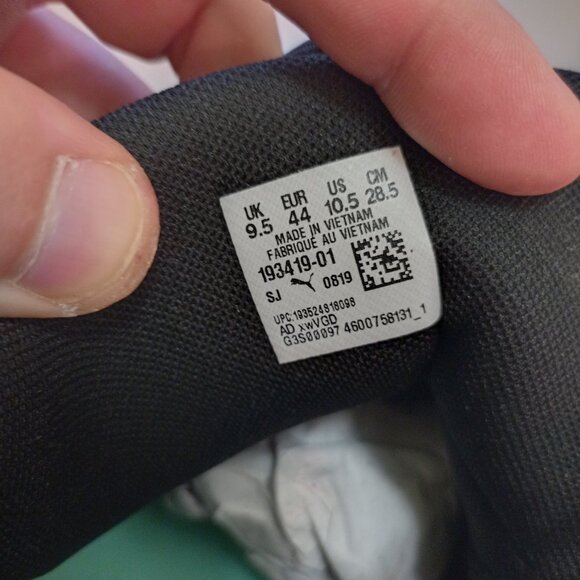 Size 10.5 - Puma Legacy Dark Mode og box worn once - Picture 3 of 11